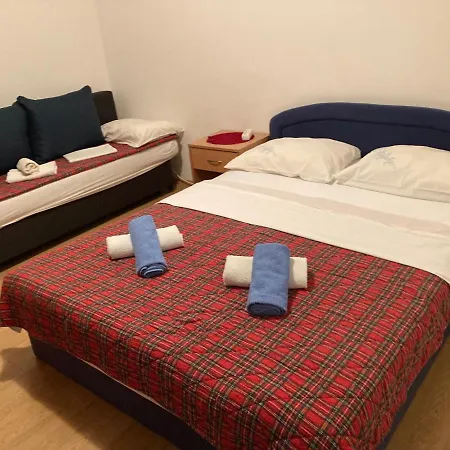 Apartments Hrnjic Umag Extérieur photo